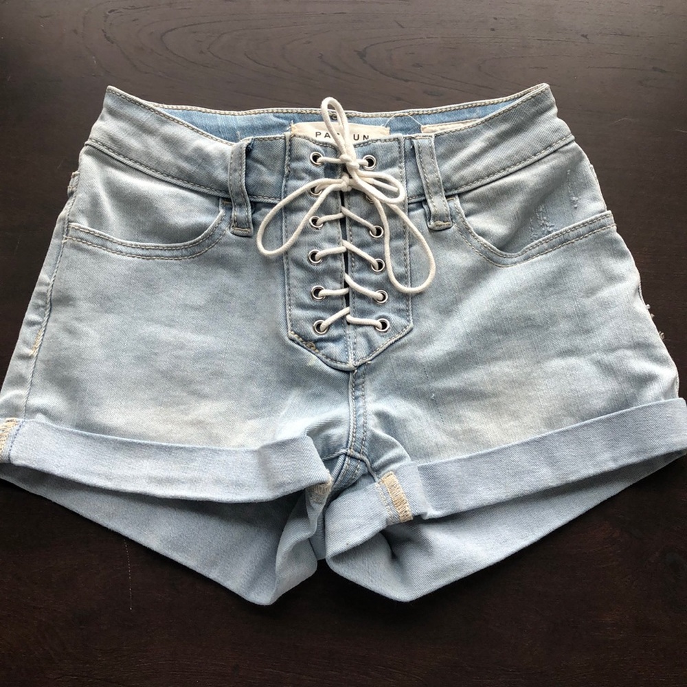 Tie, hi-rise, super stretch jean shorts